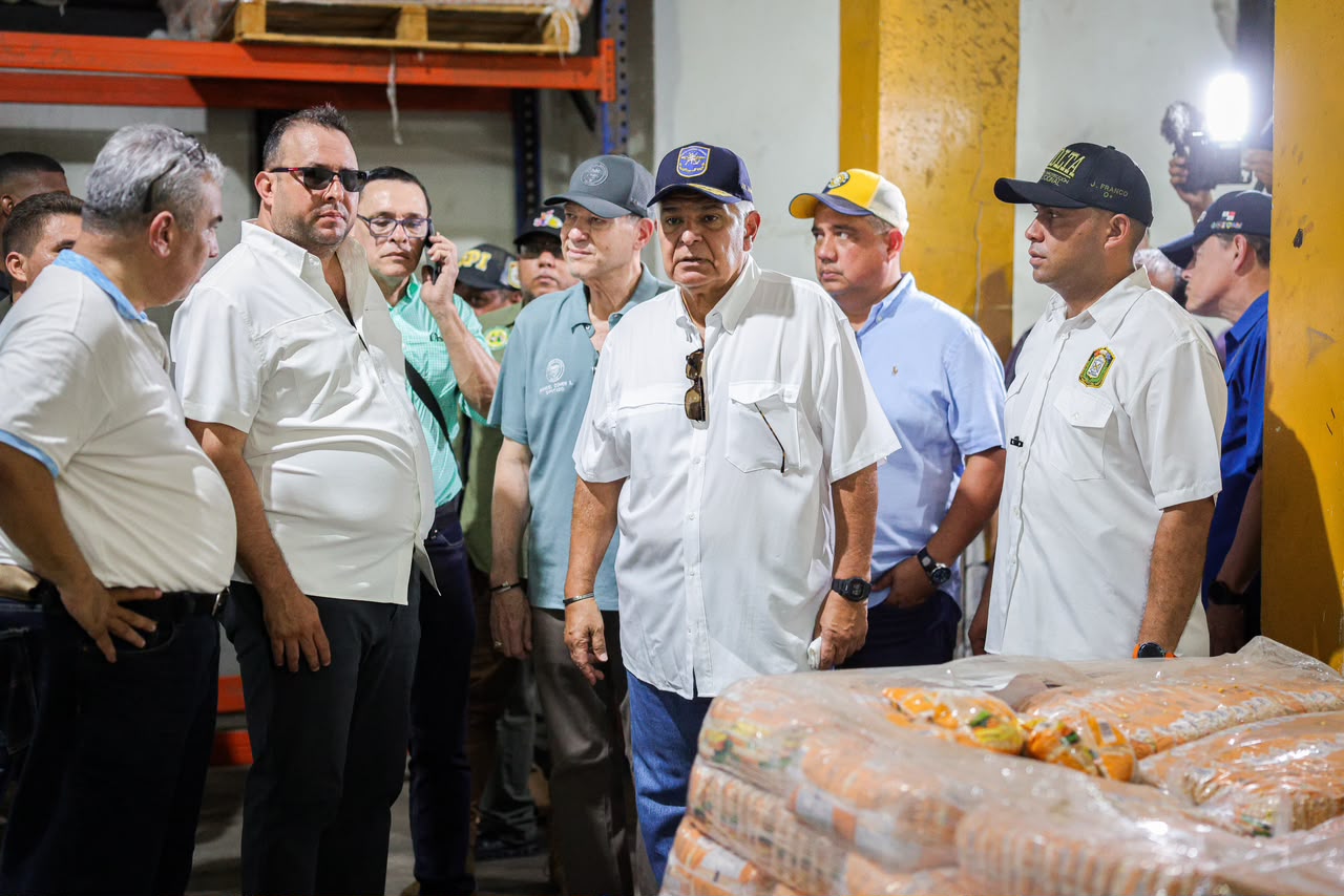 Presidente Mulino garantiza envío de alimentos a familias más afectadas por sismo